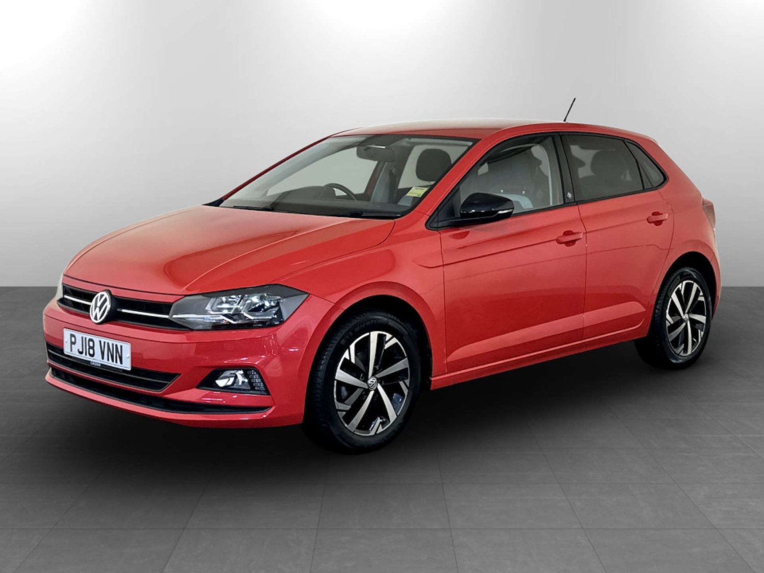 Used Volkswagen Polo 2018 for sale - 77185944: Photo 6