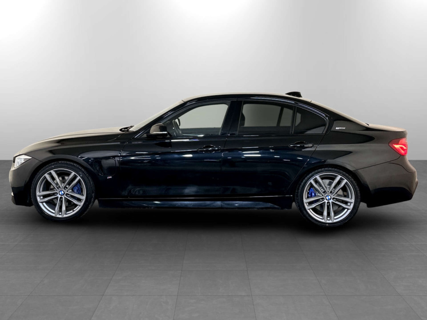 Used BMW 3 Series 2018 for sale - 77594799: Photo 7