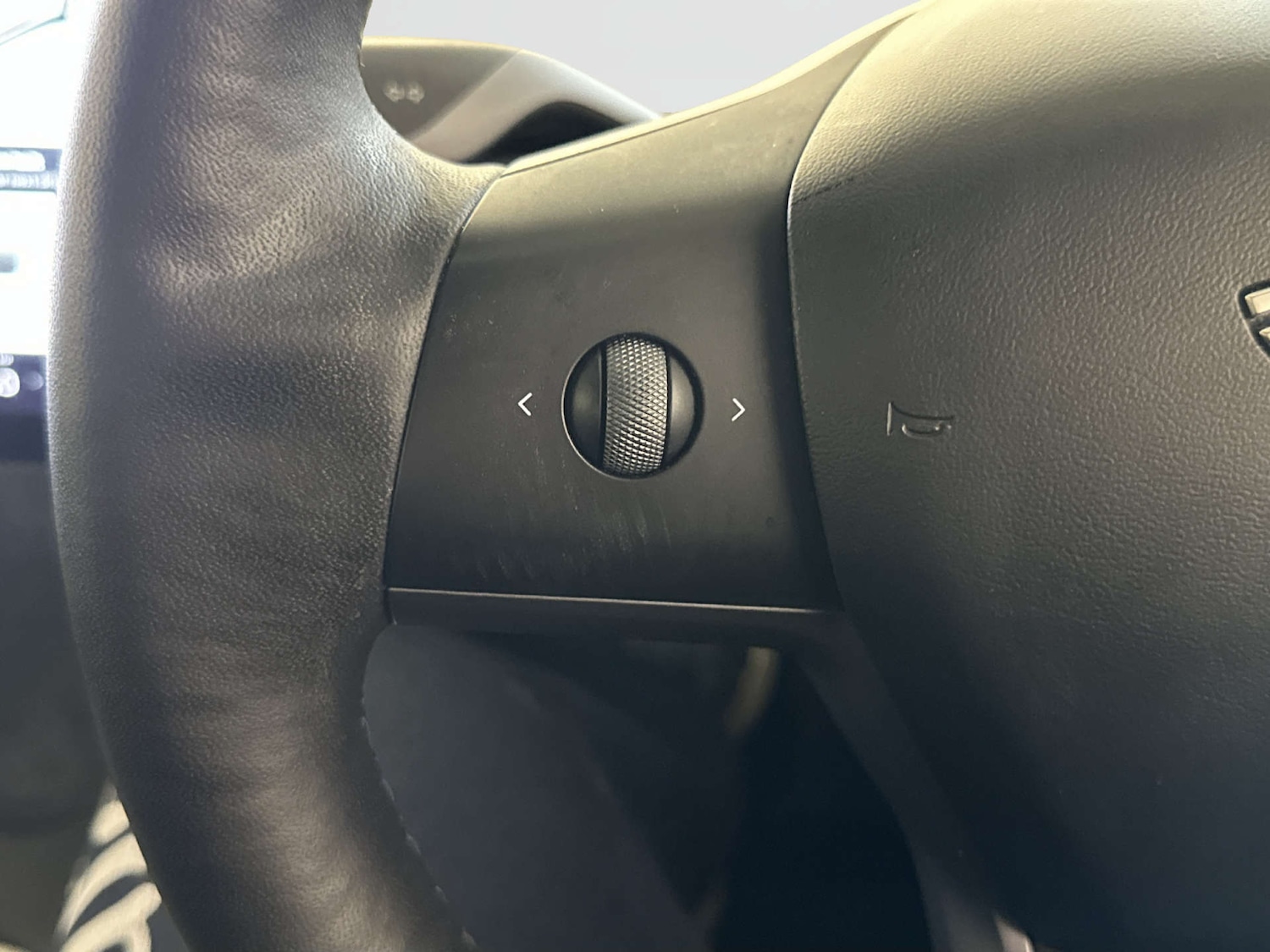 Used Tesla Model 3 2021 for sale - 77836380: Photo 18