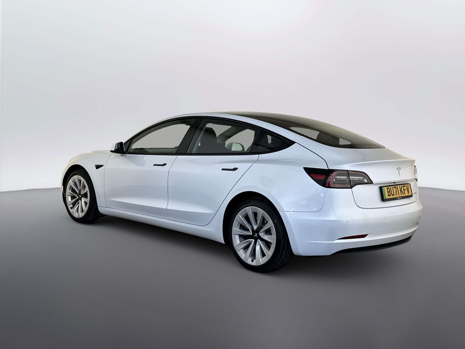 Used Tesla Model 3 2021 for sale - 77836380: Photo 8