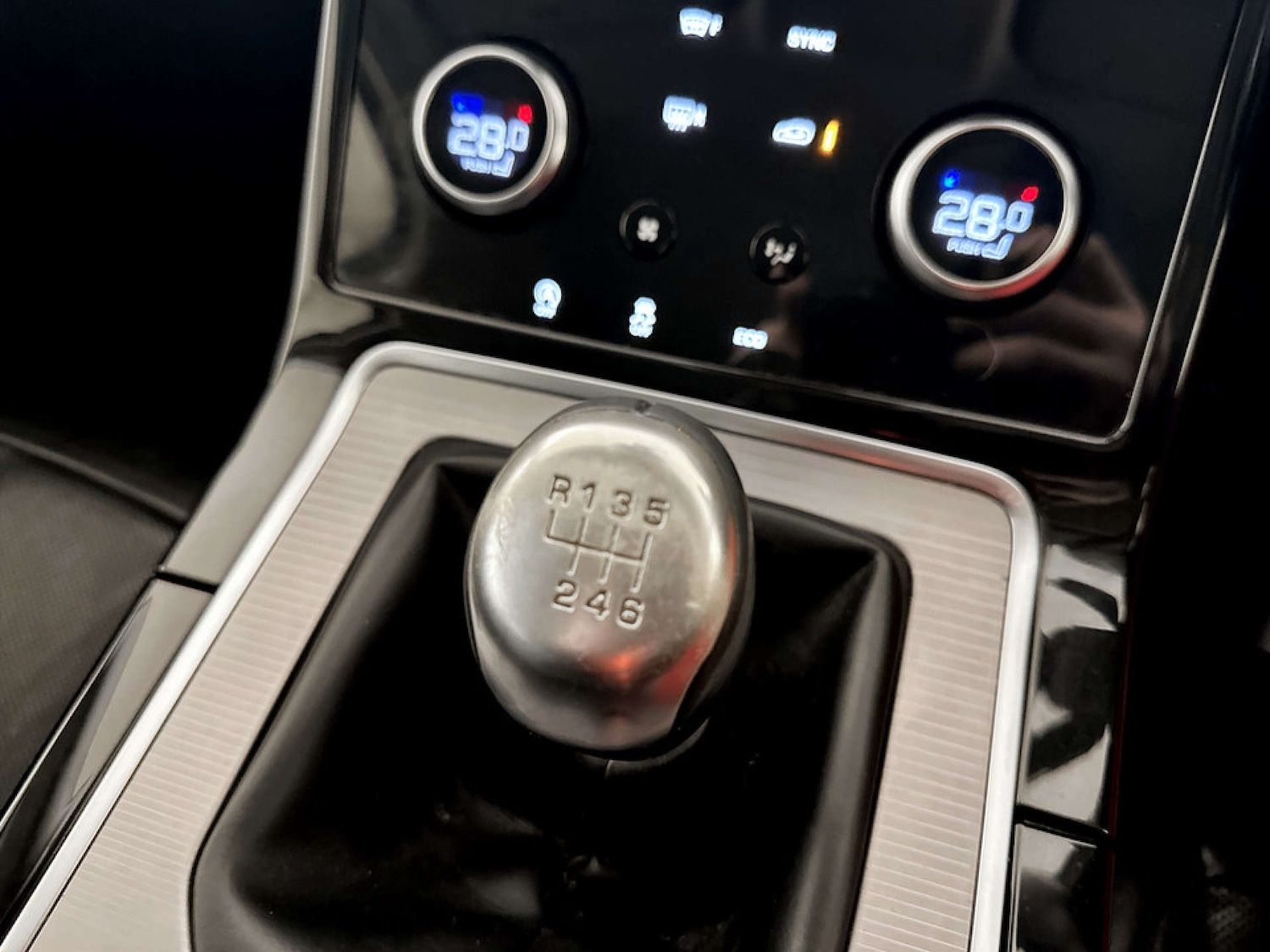 Used Land Rover Range Rover Evoque 2019 for sale - 77720532: Photo 26