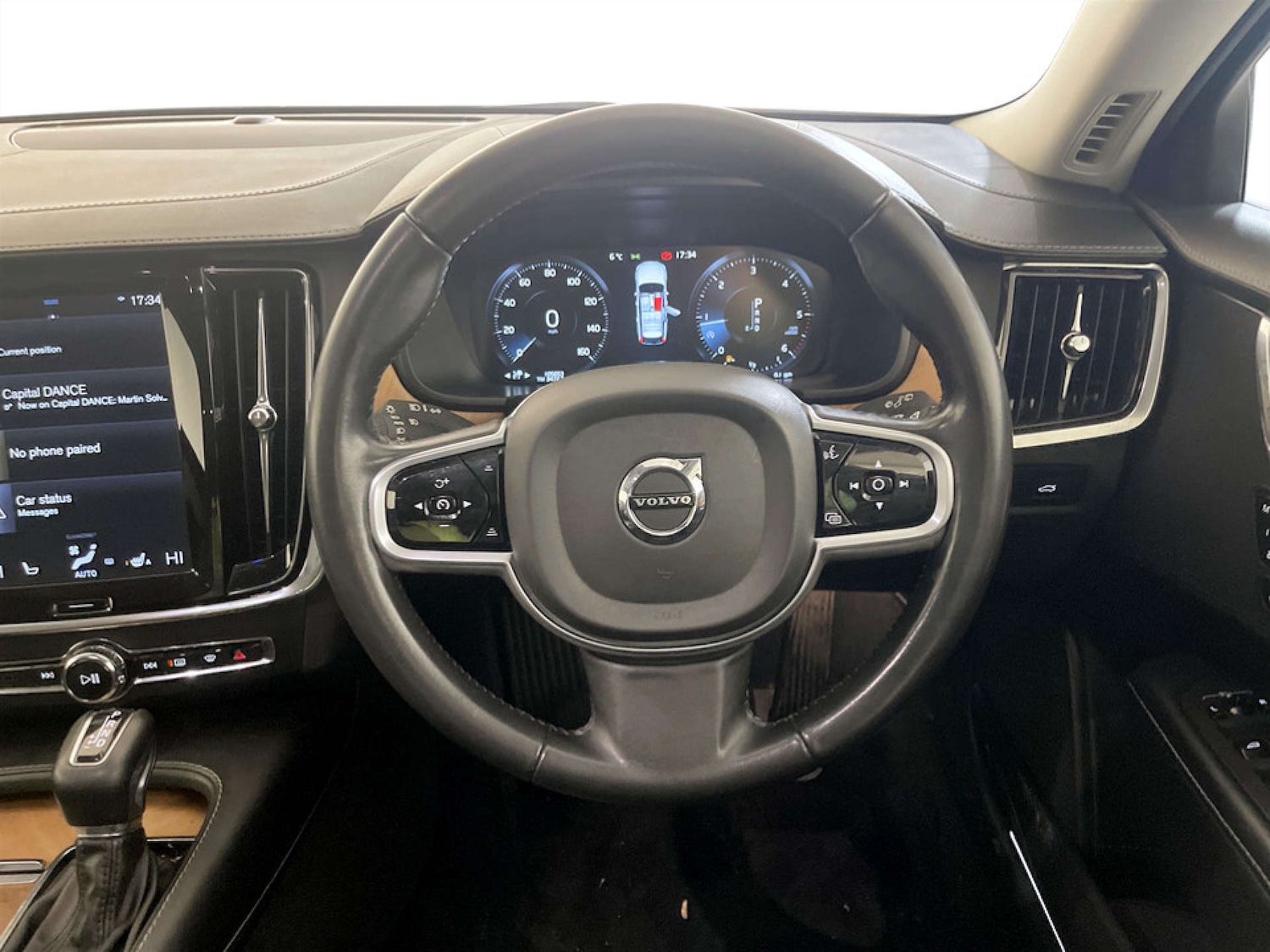 Used Volvo V90 2019 for sale - 77336941: Photo 17