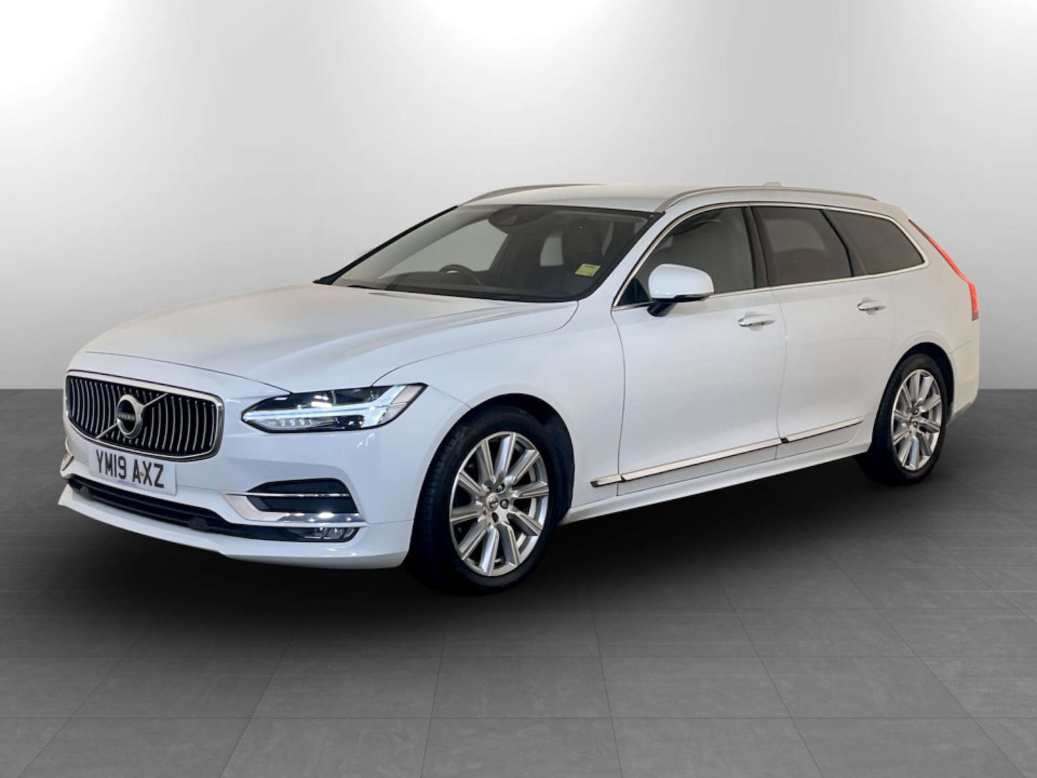 Used Volvo V90 2019 for sale - 77336941: Photo 6