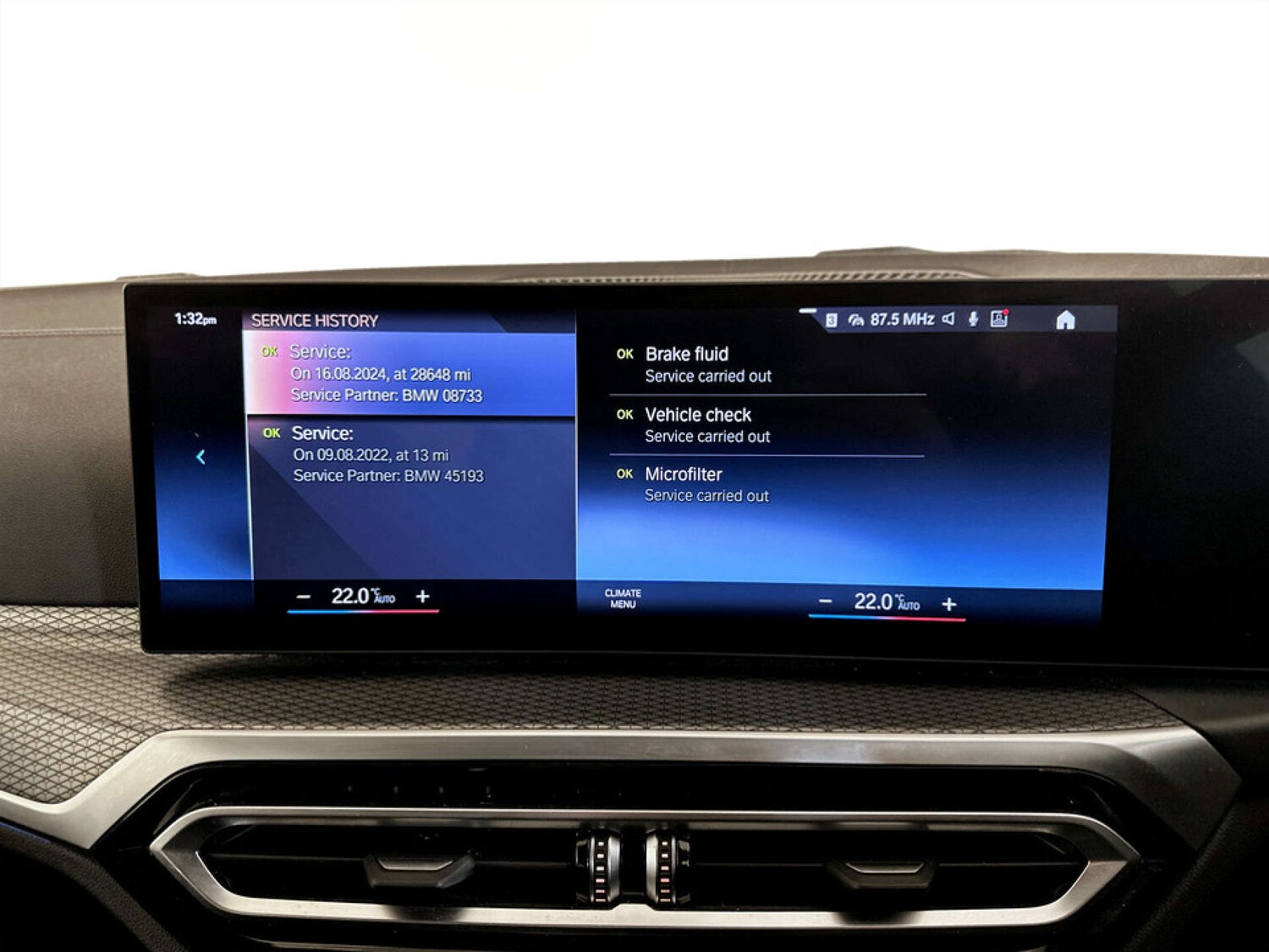 Used BMW i4 2022 for sale - 77523395: Photo 23