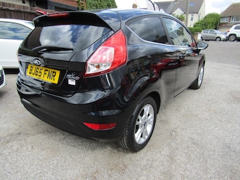 Used Ford Fiesta 2015 for sale - 78620969: Photo