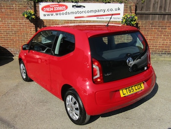 Used Volkswagen up! 2015 for sale - 78620890: Photo
