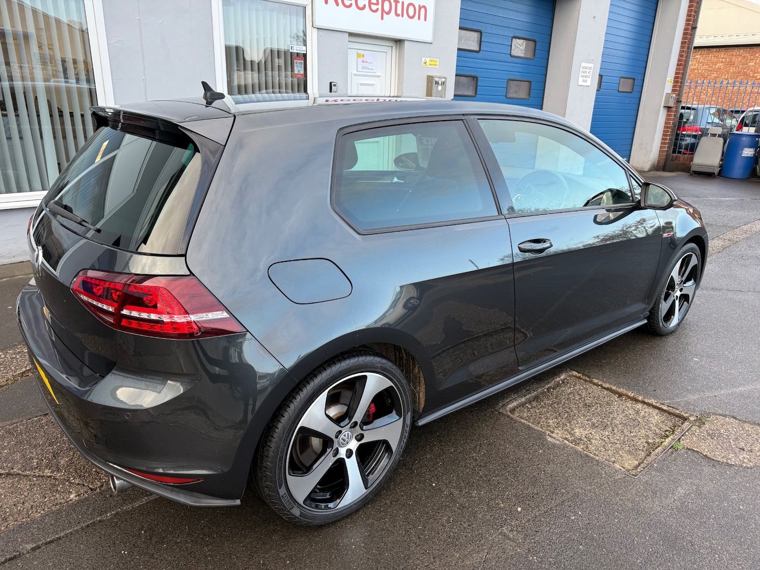 Used Volkswagen Golf 2015 for sale - 76319034: Photo 4