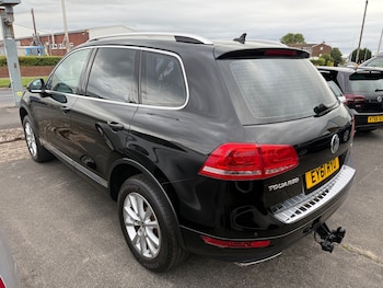 Used Volkswagen Touareg 2011 for sale - 74969950: Photo