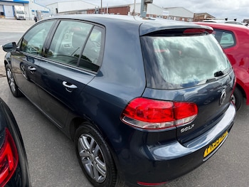 Used Volkswagen Golf 2009 for sale - 79430914: Photo