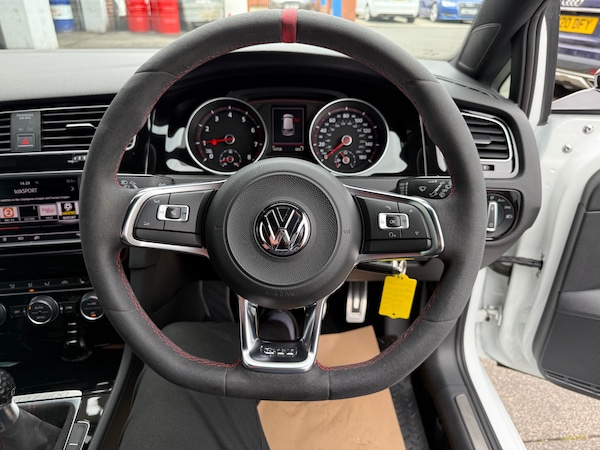 Used Volkswagen Golf 2017 for sale - 74969952: Photo 11