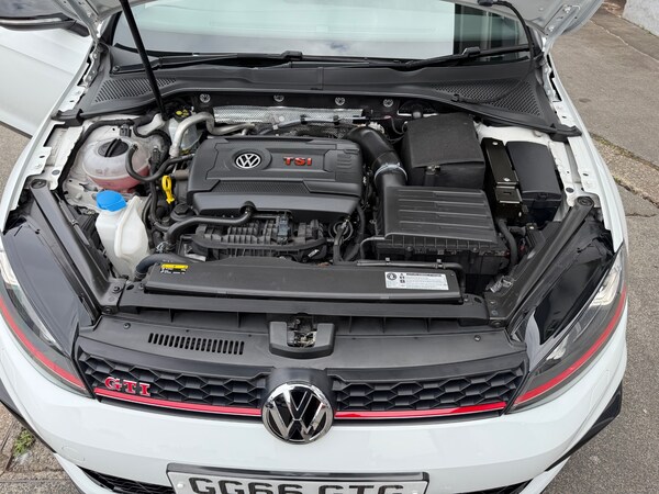 Used Volkswagen Golf 2017 for sale - 74969952: Photo 20