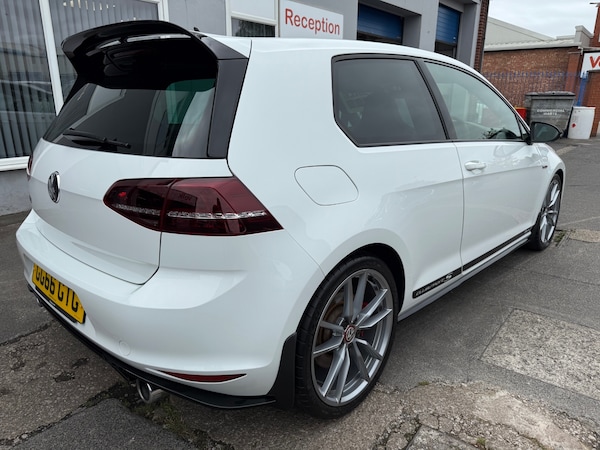Used Volkswagen Golf 2017 for sale - 74969952: Photo 5