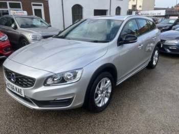 Used Volvo V60 Cross Country 2016 for sale - 74954374: Photo
