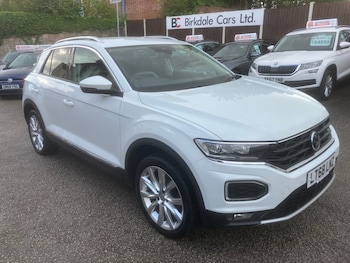 Used Volkswagen T-Roc 2018 for sale - 75211723: Photo