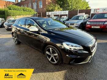 2018 (68) - 2.0 T2 GPF R-Design Nav Plus Hatchback 5dr Petrol Manual Euro 6 (s/s) (122