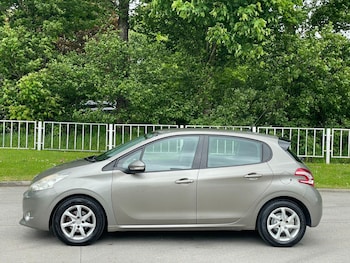 Used Peugeot 208 2012 for sale - 78662307: Photo