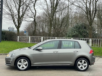 Used Volkswagen Golf 2016 for sale - 78561461: Photo