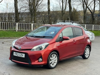 Used Toyota Yaris 2012 for sale - 79026022: Photo