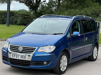 Used Volkswagen Touran 2007 for sale - 78562177: Photo