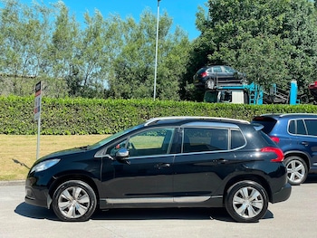 Used Peugeot 2008 2014 for sale - 79259851: Photo