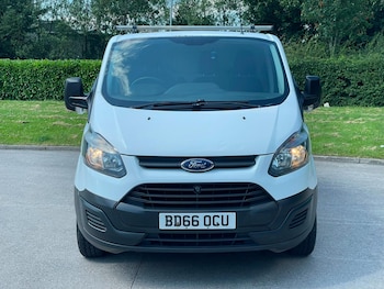 Used Ford Transit Custom 2016 for sale - 79189080: Photo