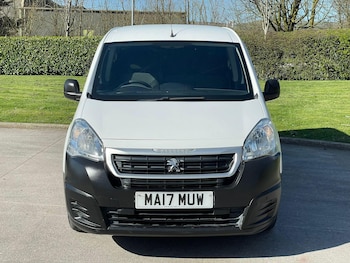 Used Peugeot Partner 2017 for sale - 78562037: Photo