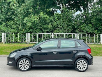 Used Volkswagen Polo 2011 for sale - 79157739: Photo