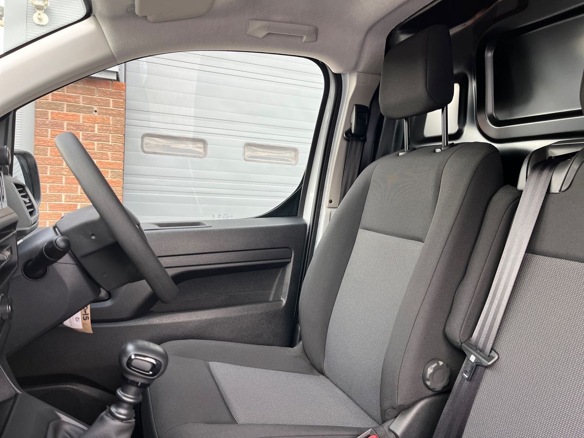 Used Vauxhall Vivaro 2024 for sale - 76413078: Photo 9