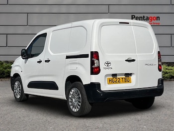 Used Toyota ProAce 2022 for sale - 76040432: Photo