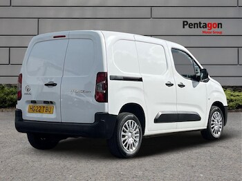 Used Toyota ProAce 2022 for sale - 76040432: Photo