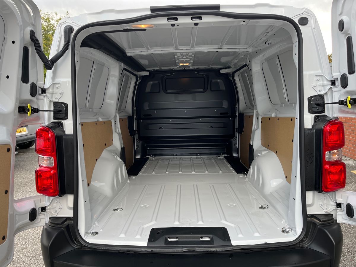 Used Vauxhall Vivaro 2024 for sale - 76413074: Photo 11