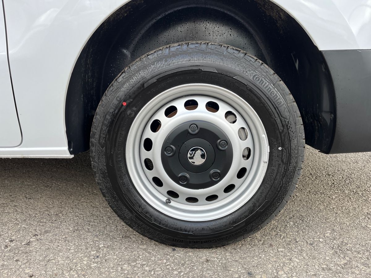 Used Vauxhall Vivaro 2024 for sale - 76413074: Photo 17