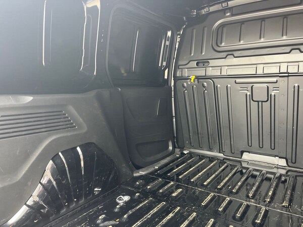 Used Peugeot Partner 2024 for sale - 76211417: Photo 10