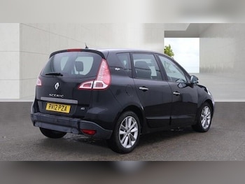 Used Renault Scenic 2012 for sale - 79337585: Photo