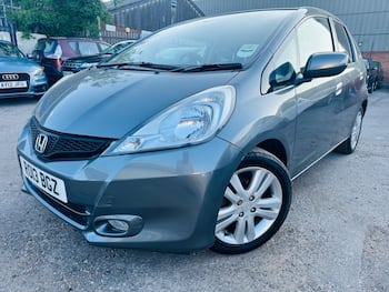 Used Honda Jazz 2013 for sale - 79401375: Photo