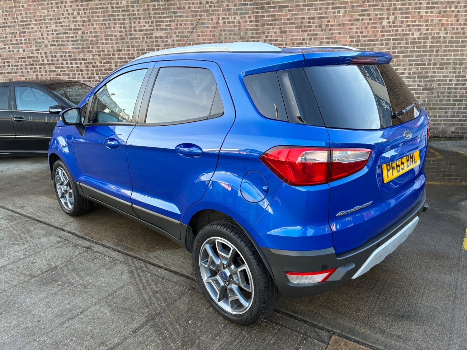 Used Ford Ecosport 2015 for sale - 76440434: Photo 2