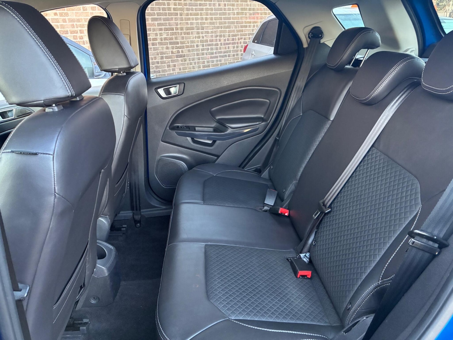 Used Ford Ecosport 2015 for sale - 76440434: Photo 4