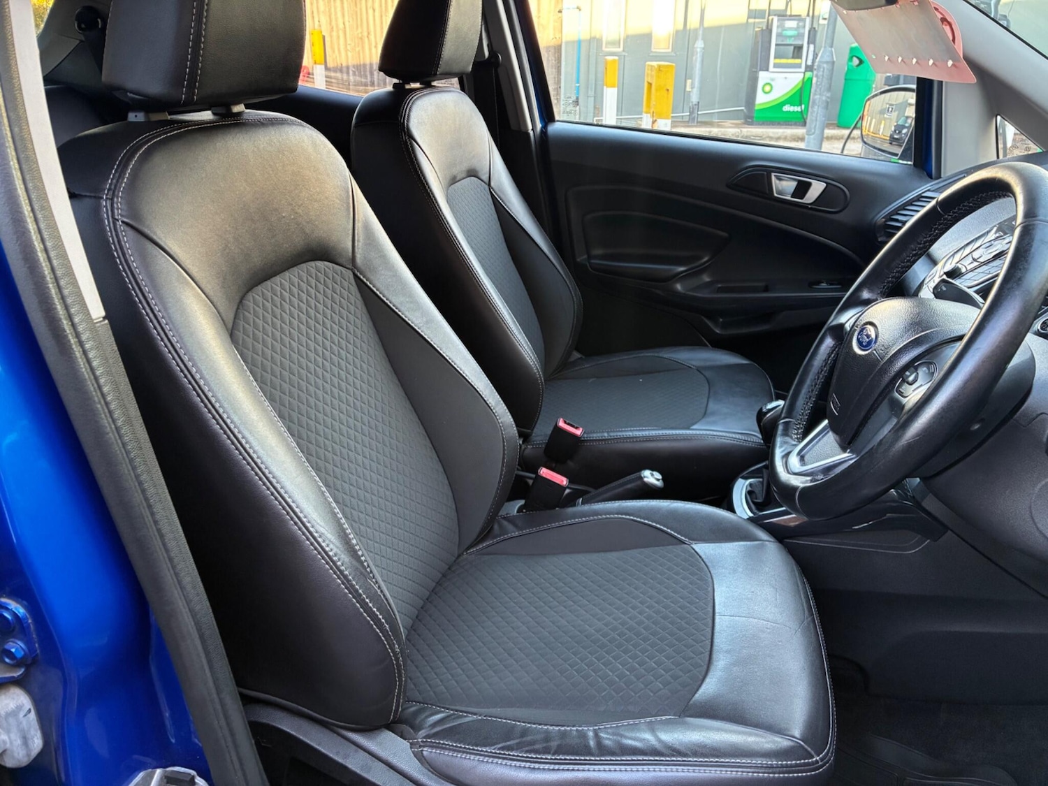 Used Ford Ecosport 2015 for sale - 76440434: Photo 9