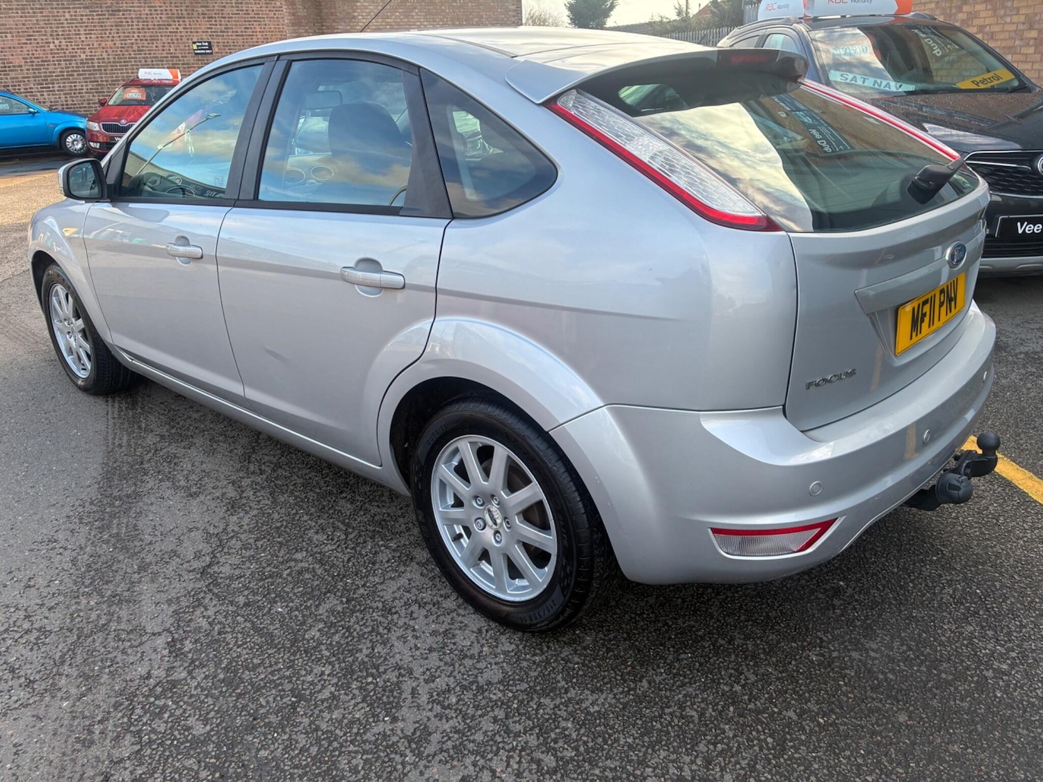 Used Ford Focus 2011 for sale - 77315245: Photo 2