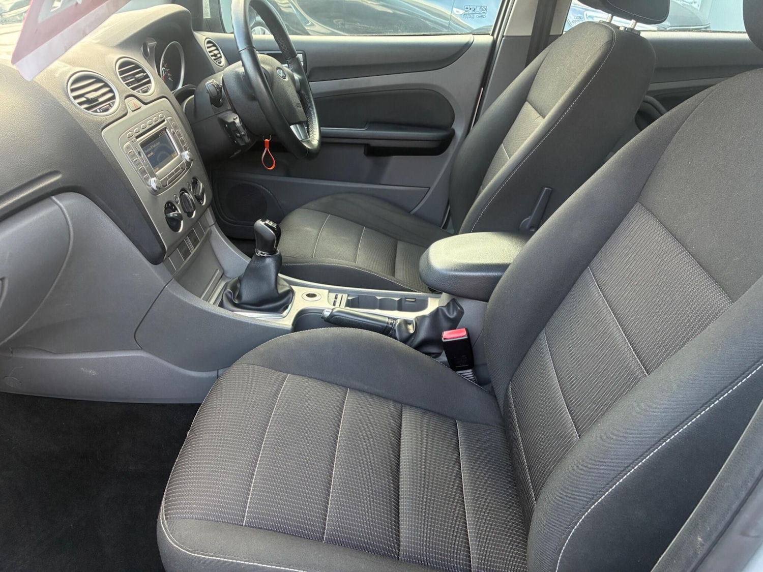 Used Ford Focus 2011 for sale - 77315245: Photo 3