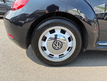 Used Volkswagen Beetle 2014 for sale - 79241117: Photo