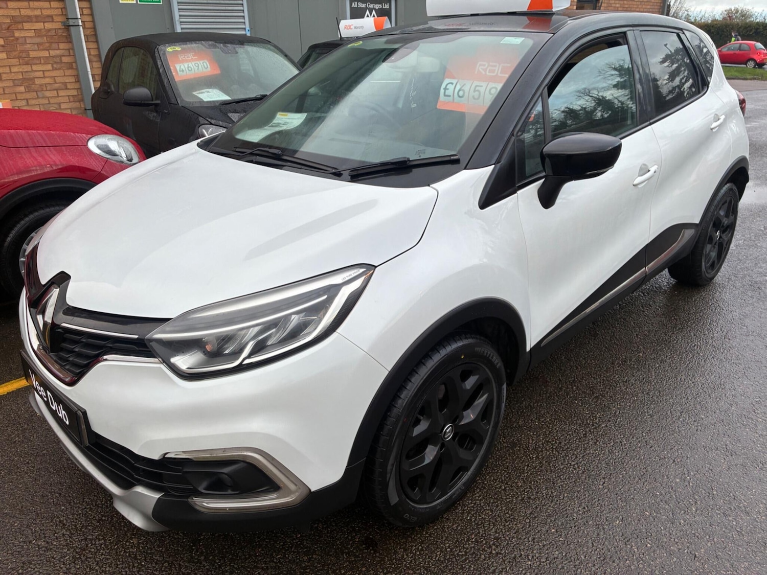 Used Renault Captur 2017 for sale - 76689423: Photo 1