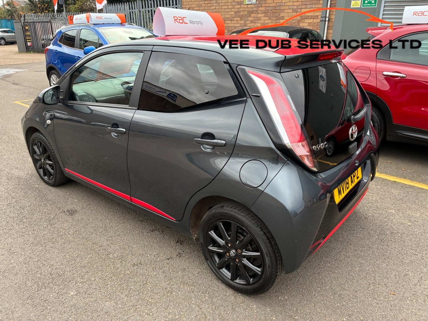 Used Toyota AYGO 2018 for sale - 78175975: Photo 2