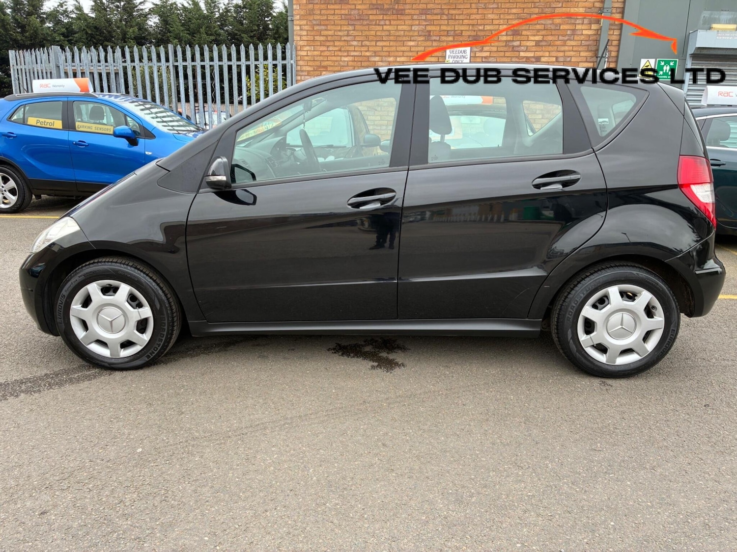 Used Mercedes-Benz A-Class 2009 for sale - 78175969: Photo 2