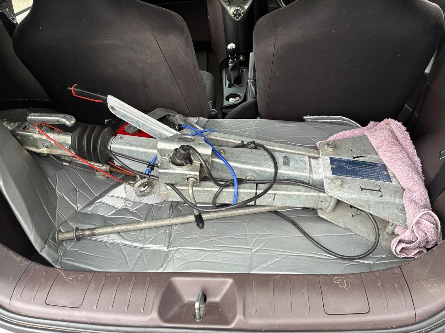 Used Toyota IQ 2010 for sale - 78127473: Photo 4