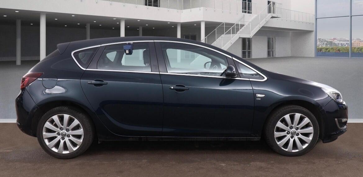 Used Vauxhall Astra 2015 for sale - 77586424: Photo 3