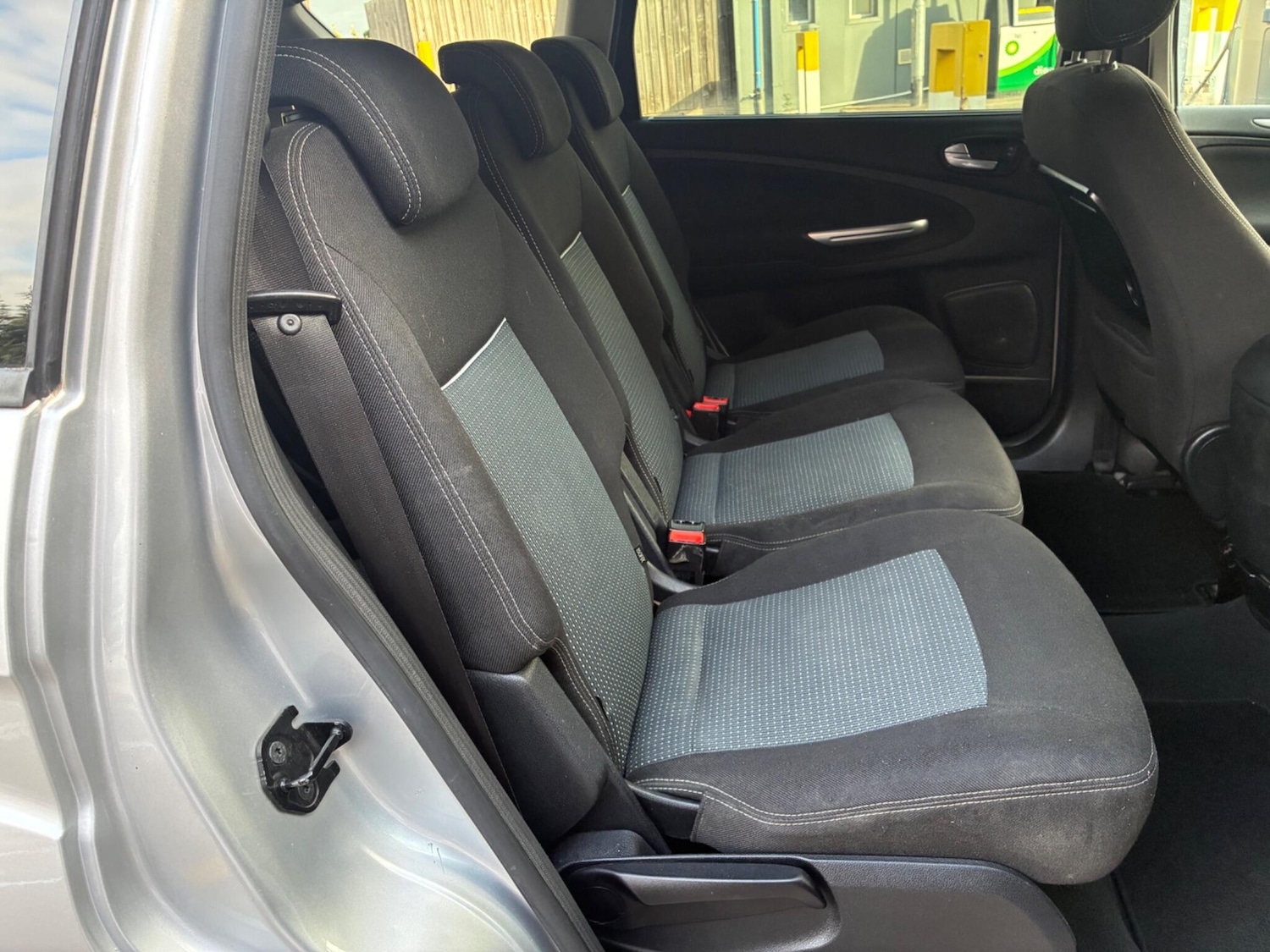 Used Ford S-Max 2010 for sale - 76388348: Photo 13