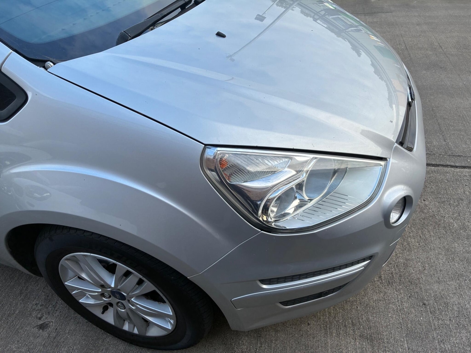 Used Ford S-Max 2010 for sale - 76388348: Photo 16