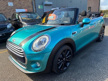 Used MINI Convertible 2017 for sale - 78100962: Photo
