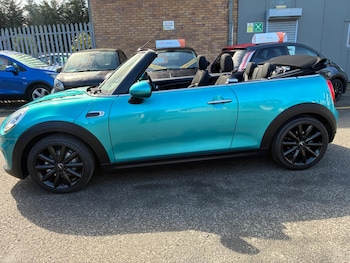 Used MINI Convertible 2017 for sale - 78100962: Photo